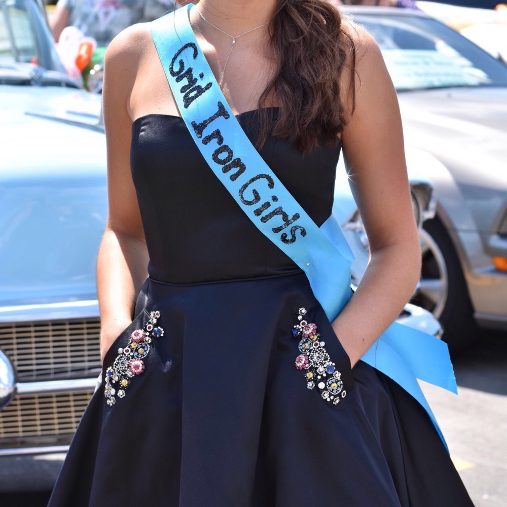 Sherri Hill Short Homecoming Dress